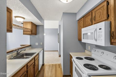 230 Monmouth Way Clifton Park NY 12065