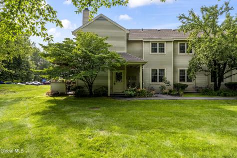 230 Monmouth Way Clifton Park NY 12065