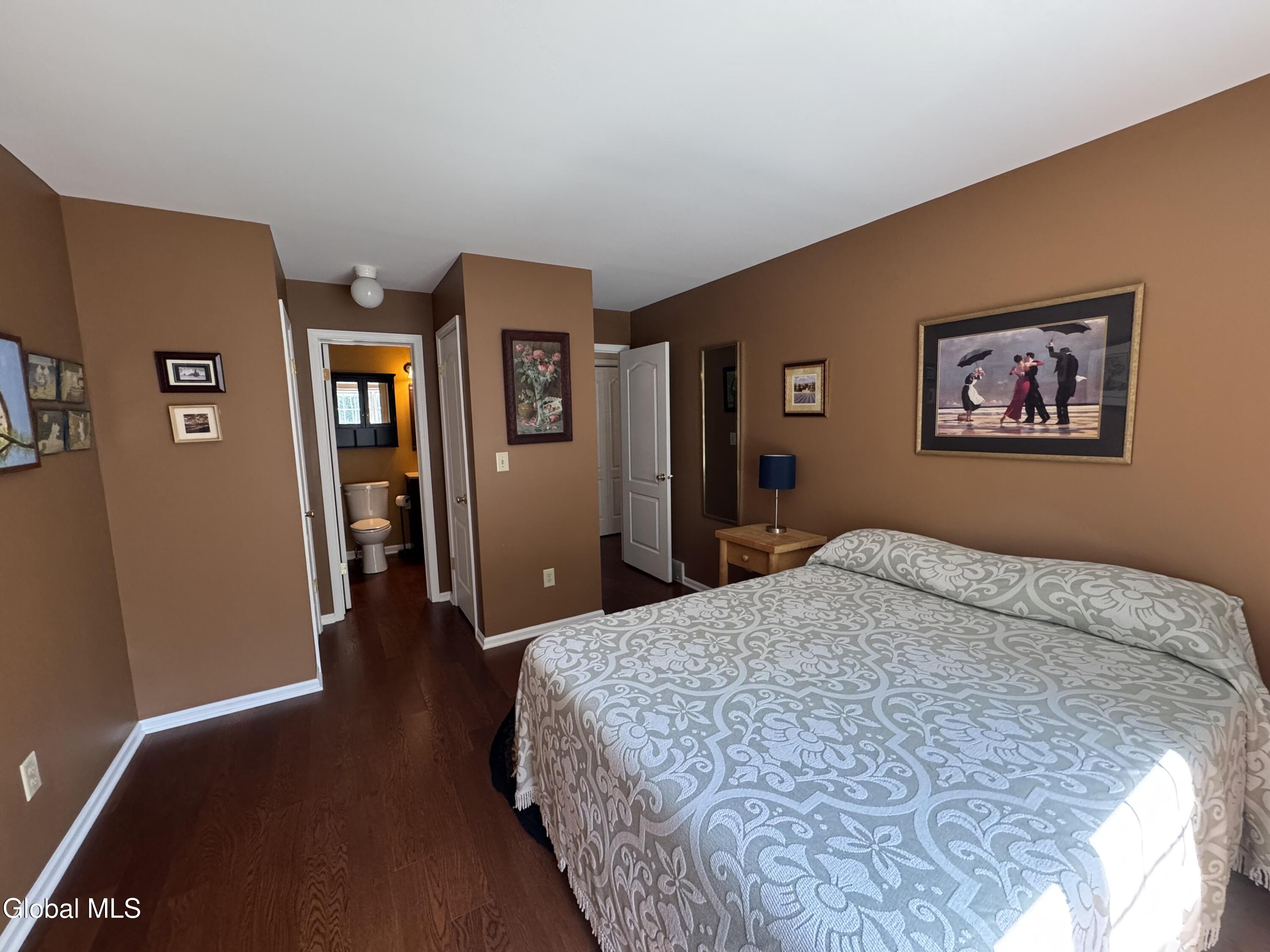 65 Woodside Drive Albany NY 12208