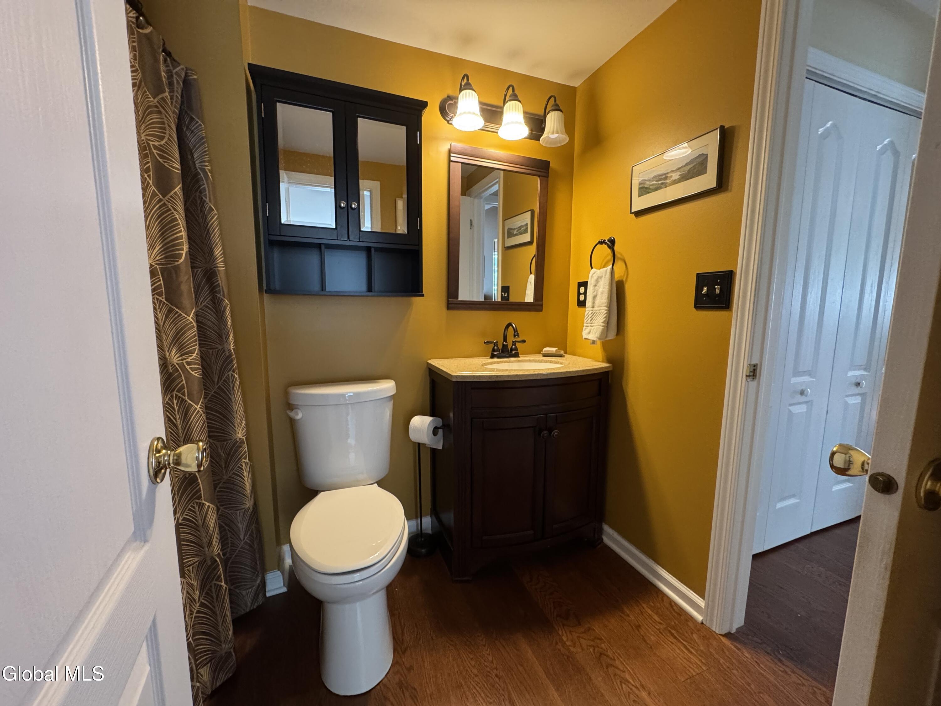 65 Woodside Drive Albany NY 12208