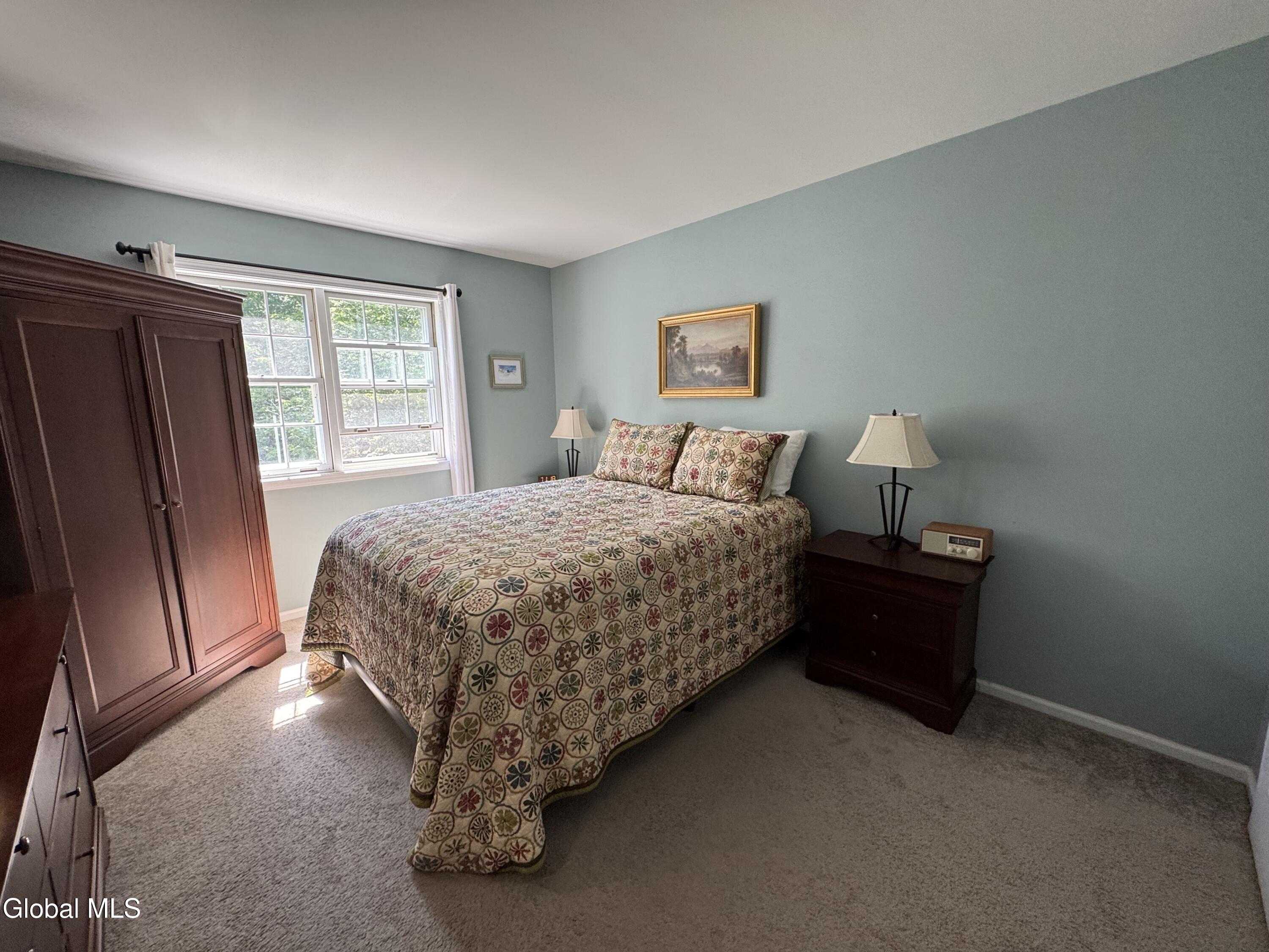 65 Woodside Drive Albany NY 12208