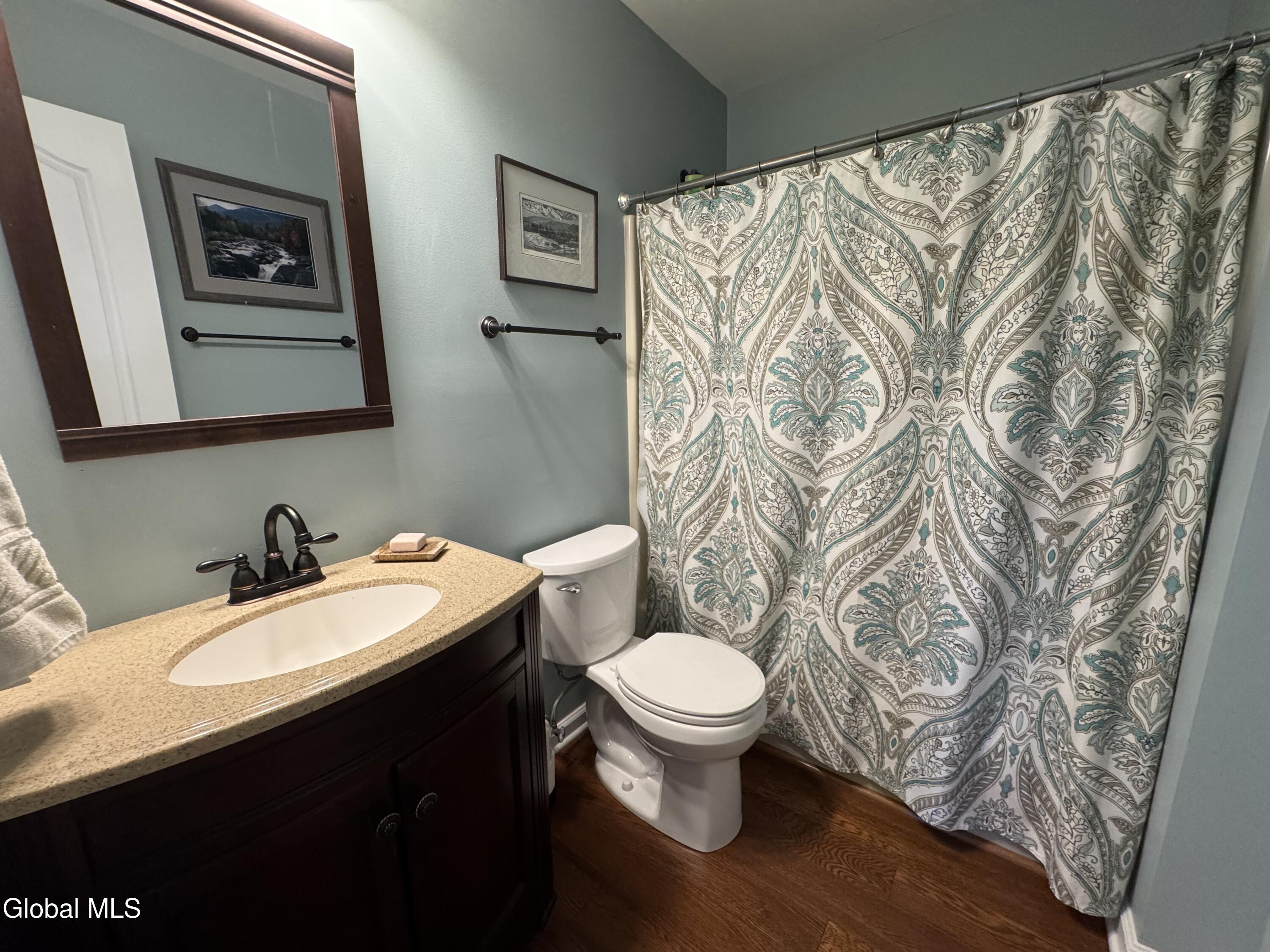 65 Woodside Drive Albany NY 12208
