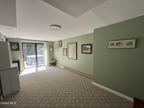 65 Woodside Drive Albany NY 12208
