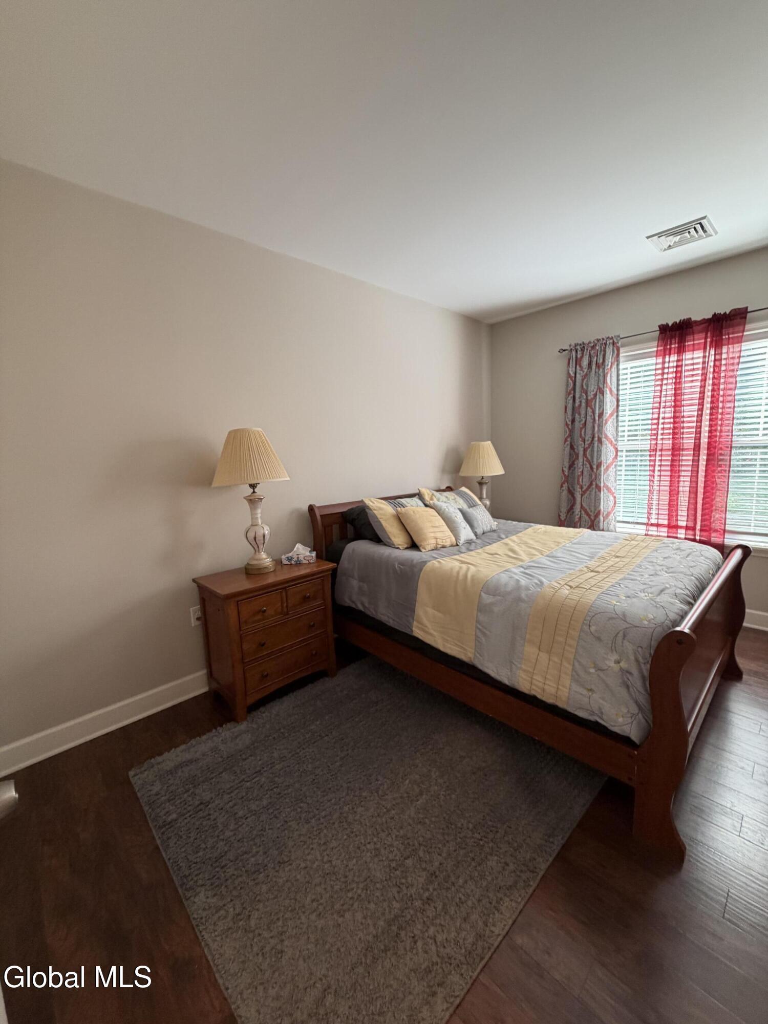 73 Saratoga Road Schenectady NY 12302
