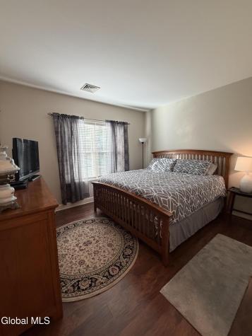 73 Saratoga Road Schenectady NY 12302