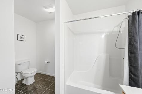 6 Patroon Pointe Drive Rensselaer NY 12144