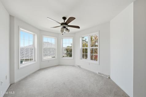 6 Patroon Pointe Drive Rensselaer NY 12144
