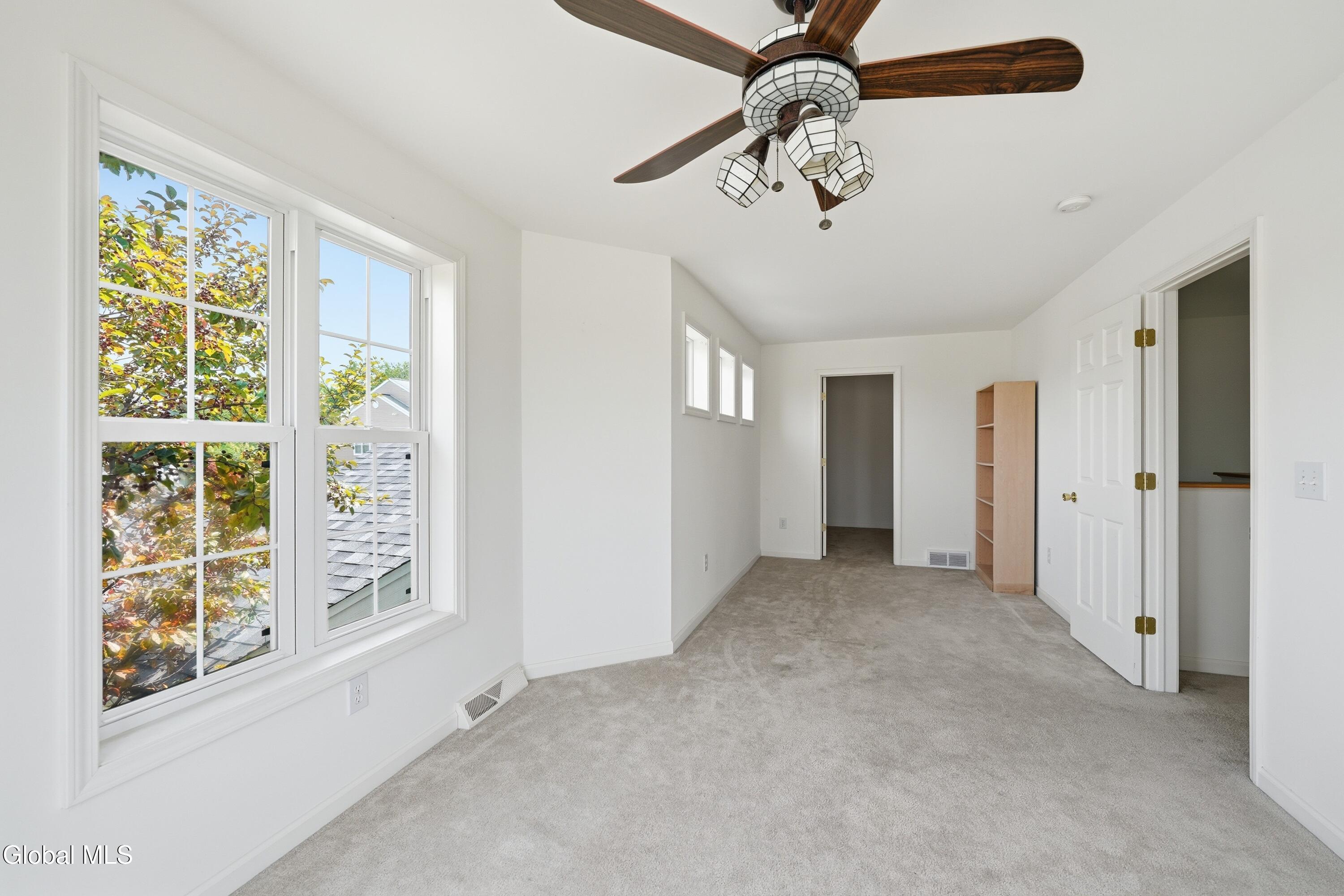 6 Patroon Pointe Drive Rensselaer NY 12144