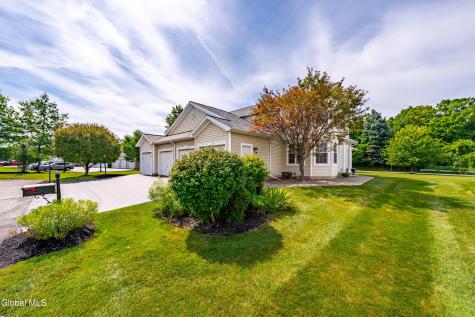 6 Patroon Pointe Drive Rensselaer NY 12144