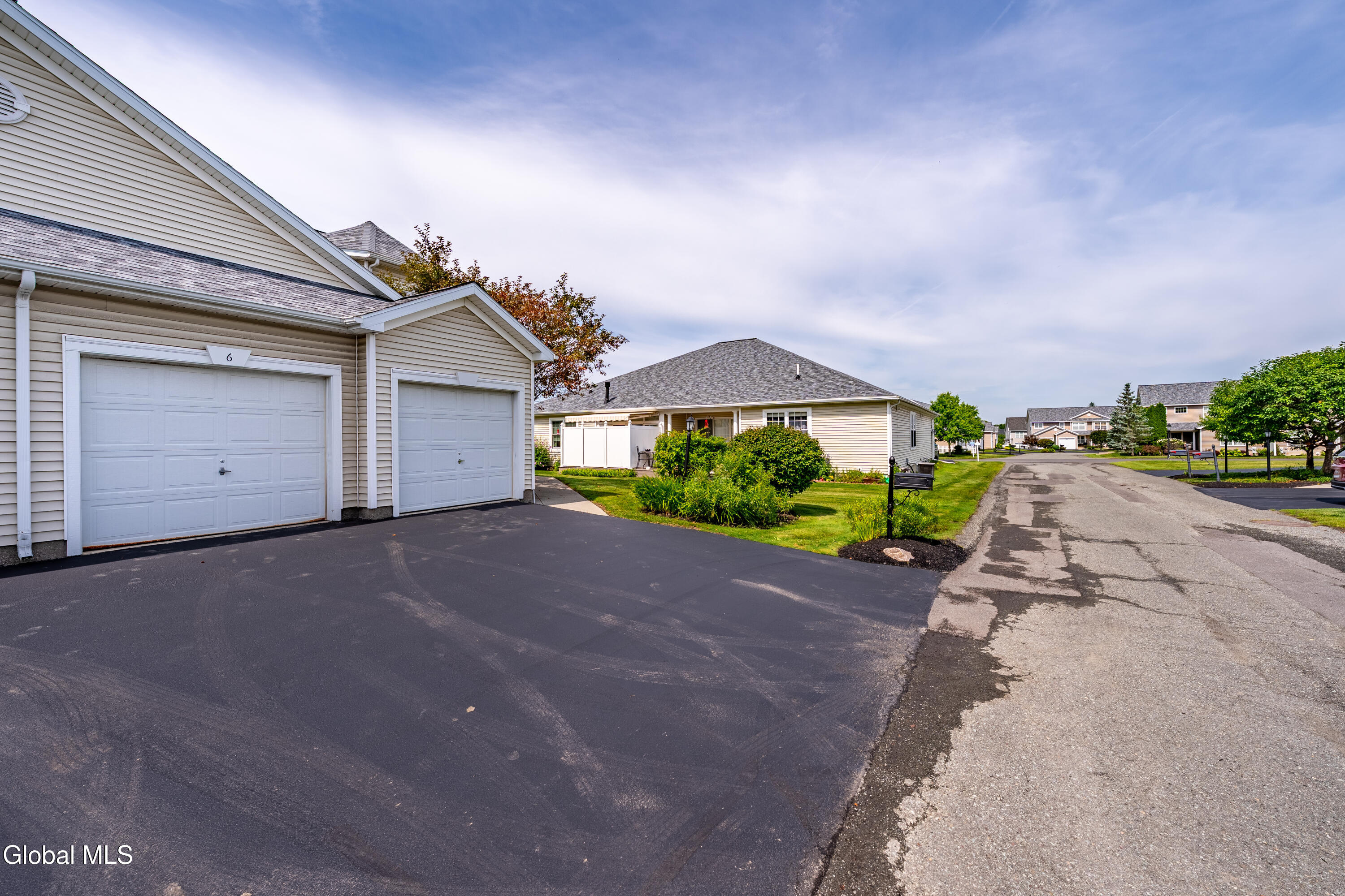 6 Patroon Pointe Drive Rensselaer NY 12144