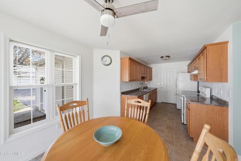 6 Patroon Pointe Drive Rensselaer NY 12144