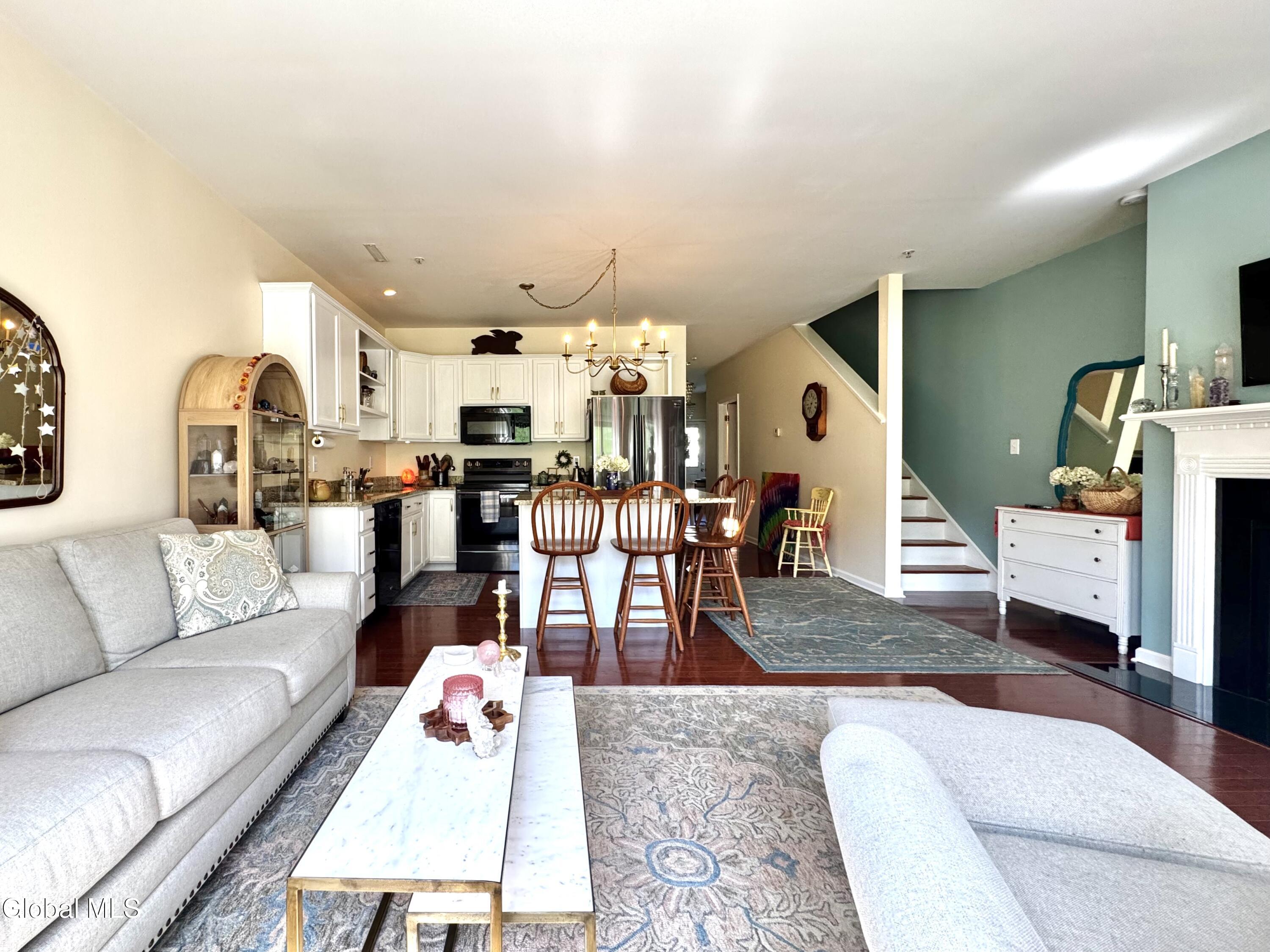 404 Worthington Terrace Wynantskill NY 12198