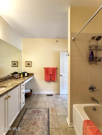 404 Worthington Terrace Wynantskill NY 12198