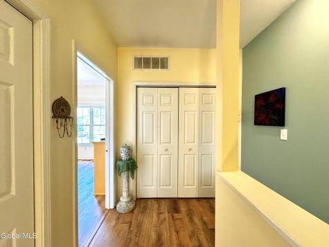 404 Worthington Terrace Wynantskill NY 12198