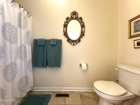 404 Worthington Terrace Wynantskill NY 12198