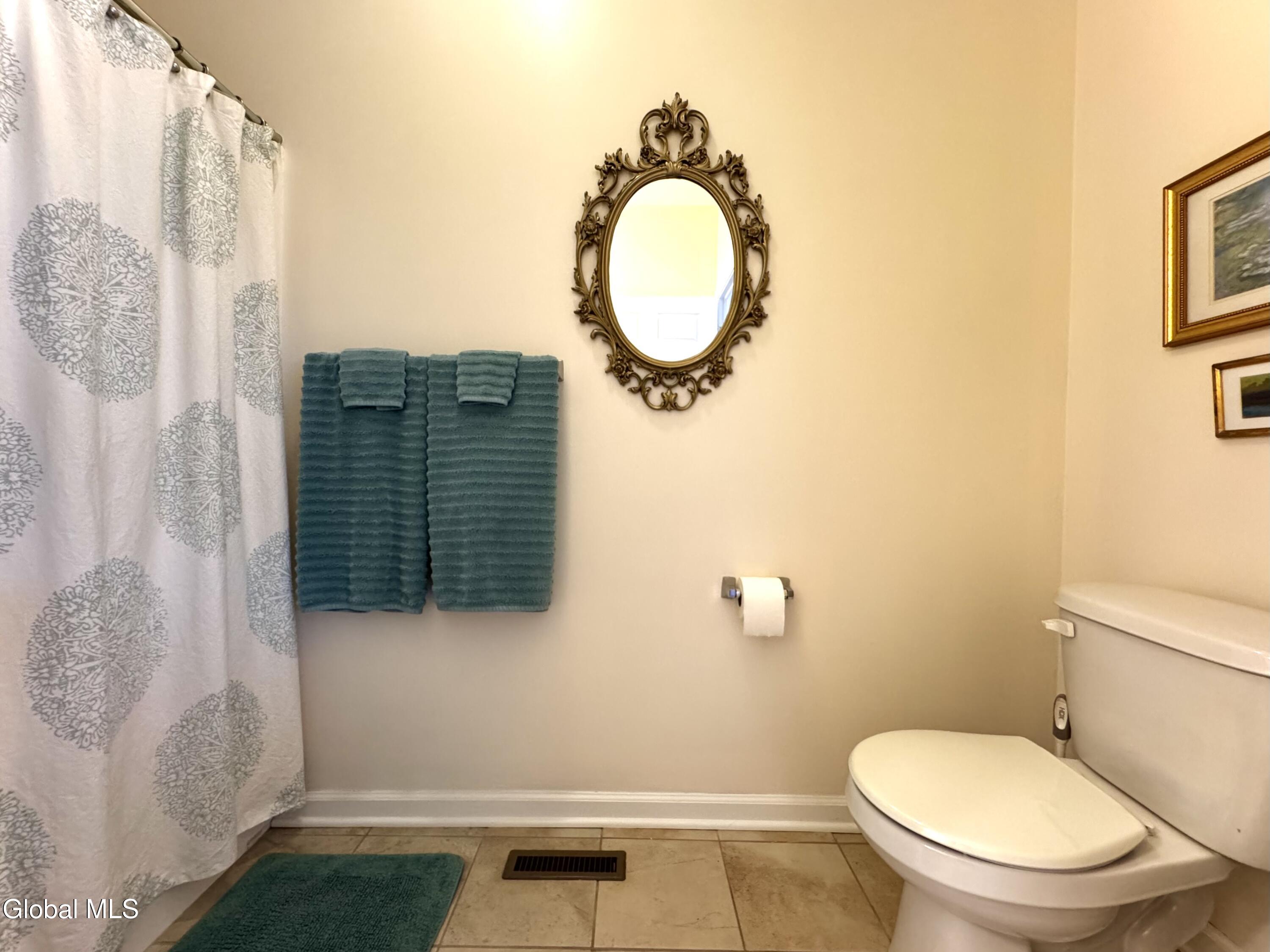404 Worthington Terrace Wynantskill NY 12198