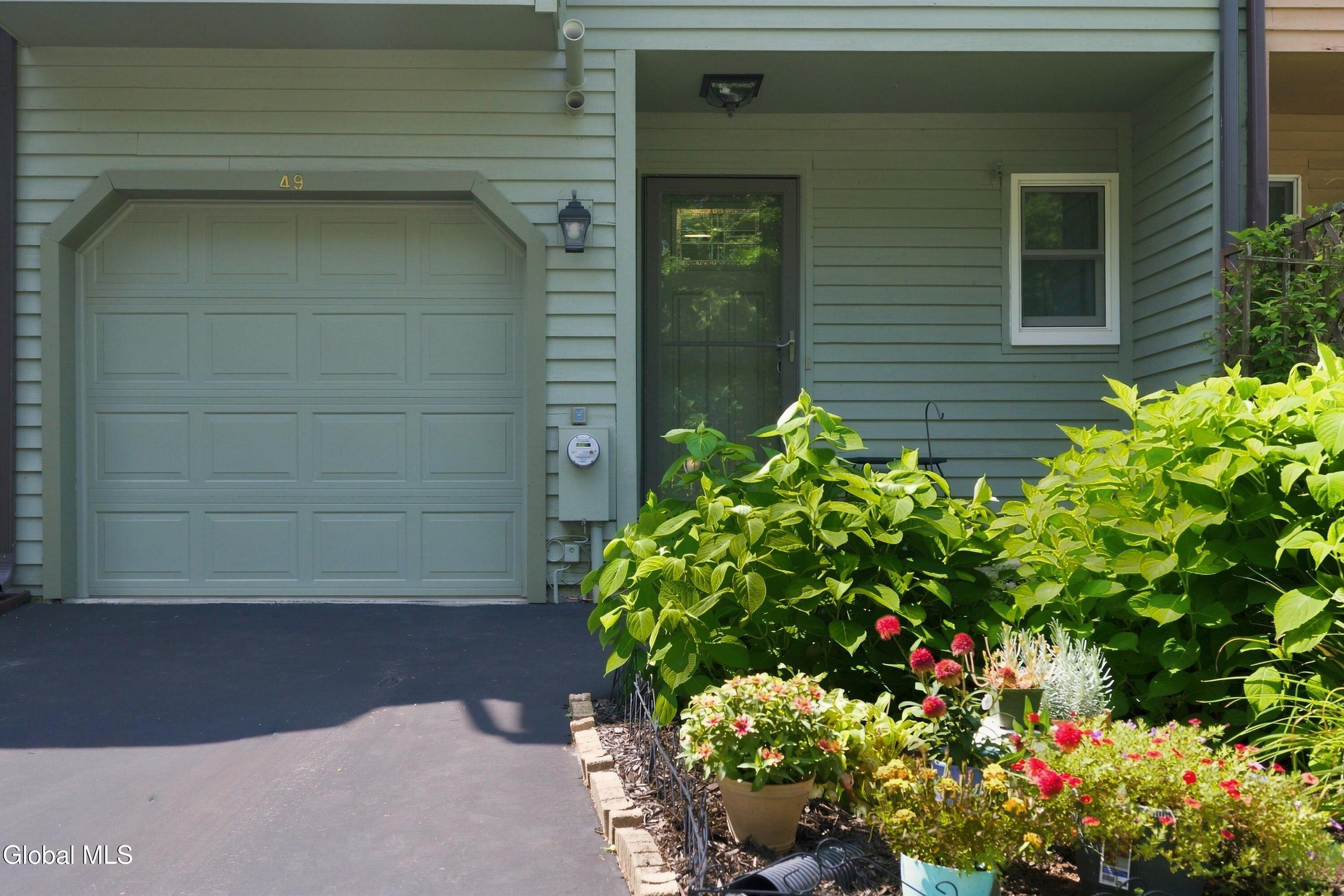 49 Brenden Court Clifton Park NY 12065
