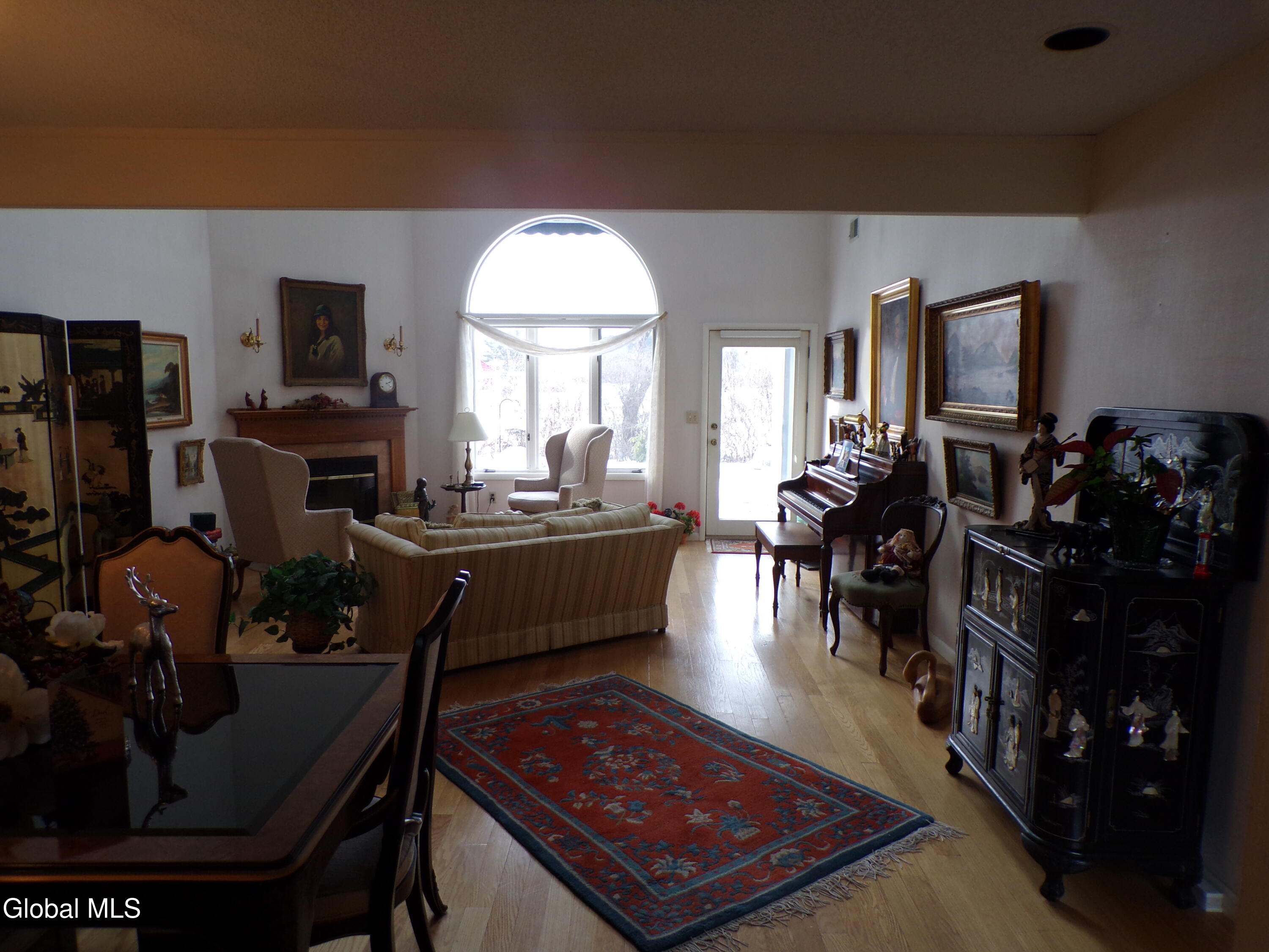 20 Westwood Drive Queensbury NY 12804