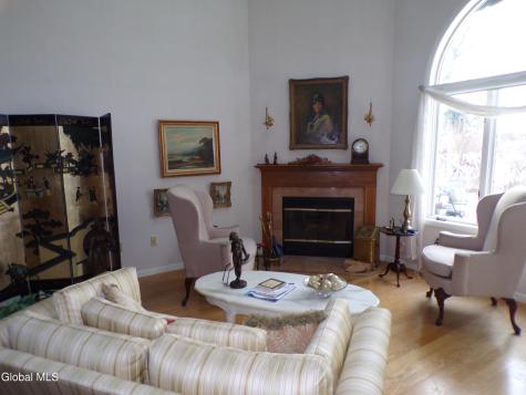 20 Westwood Drive Queensbury NY 12804