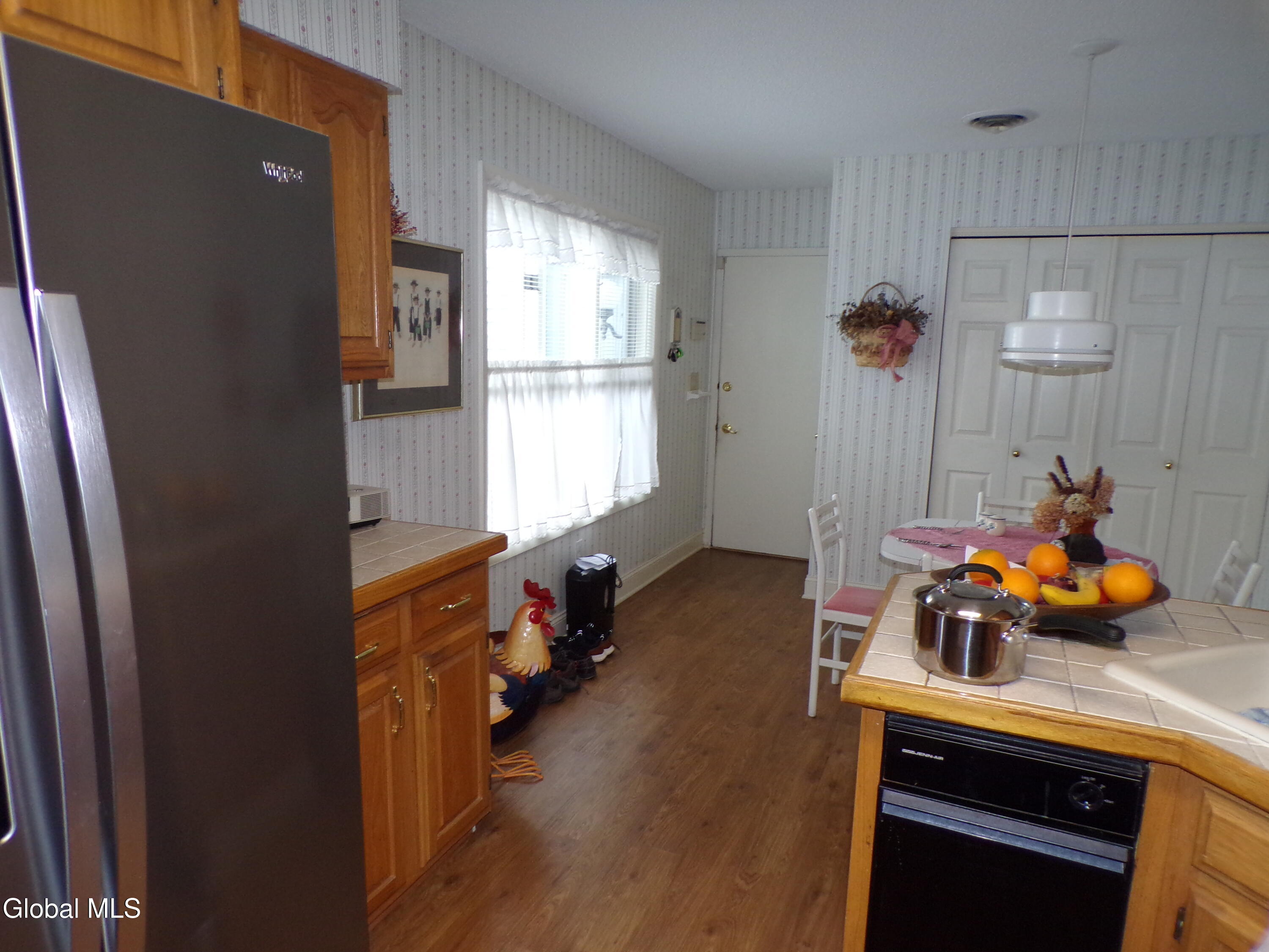 20 Westwood Drive Queensbury NY 12804