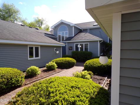 20 Westwood Drive Queensbury NY 12804
