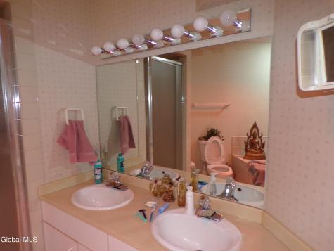 20 Westwood Drive Queensbury NY 12804