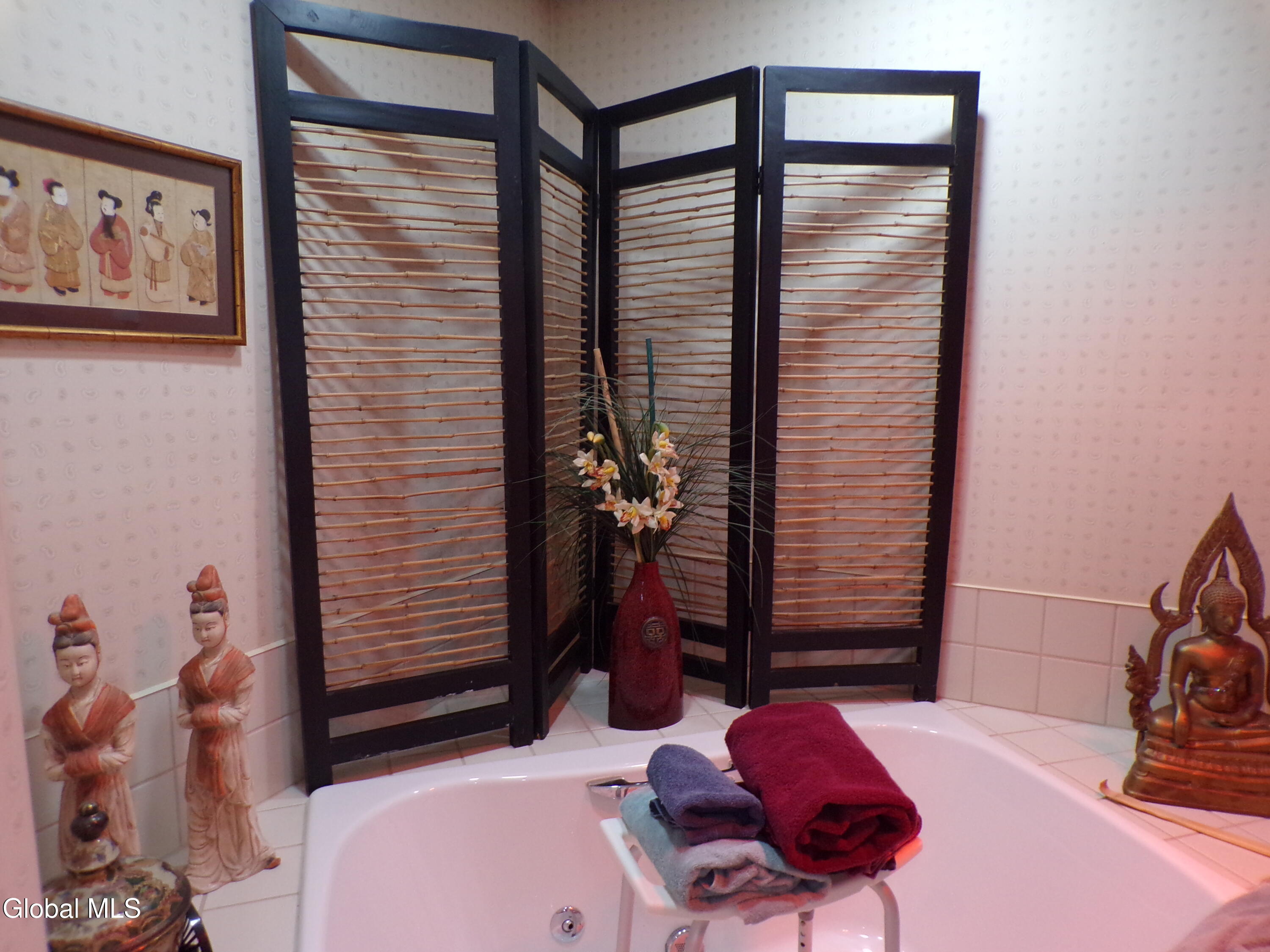 20 Westwood Drive Queensbury NY 12804