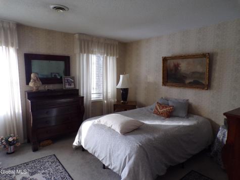 20 Westwood Drive Queensbury NY 12804