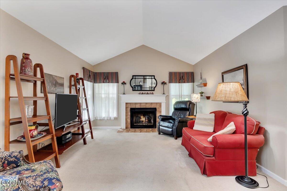 11 Greystone Drive Voorheesville NY 12186