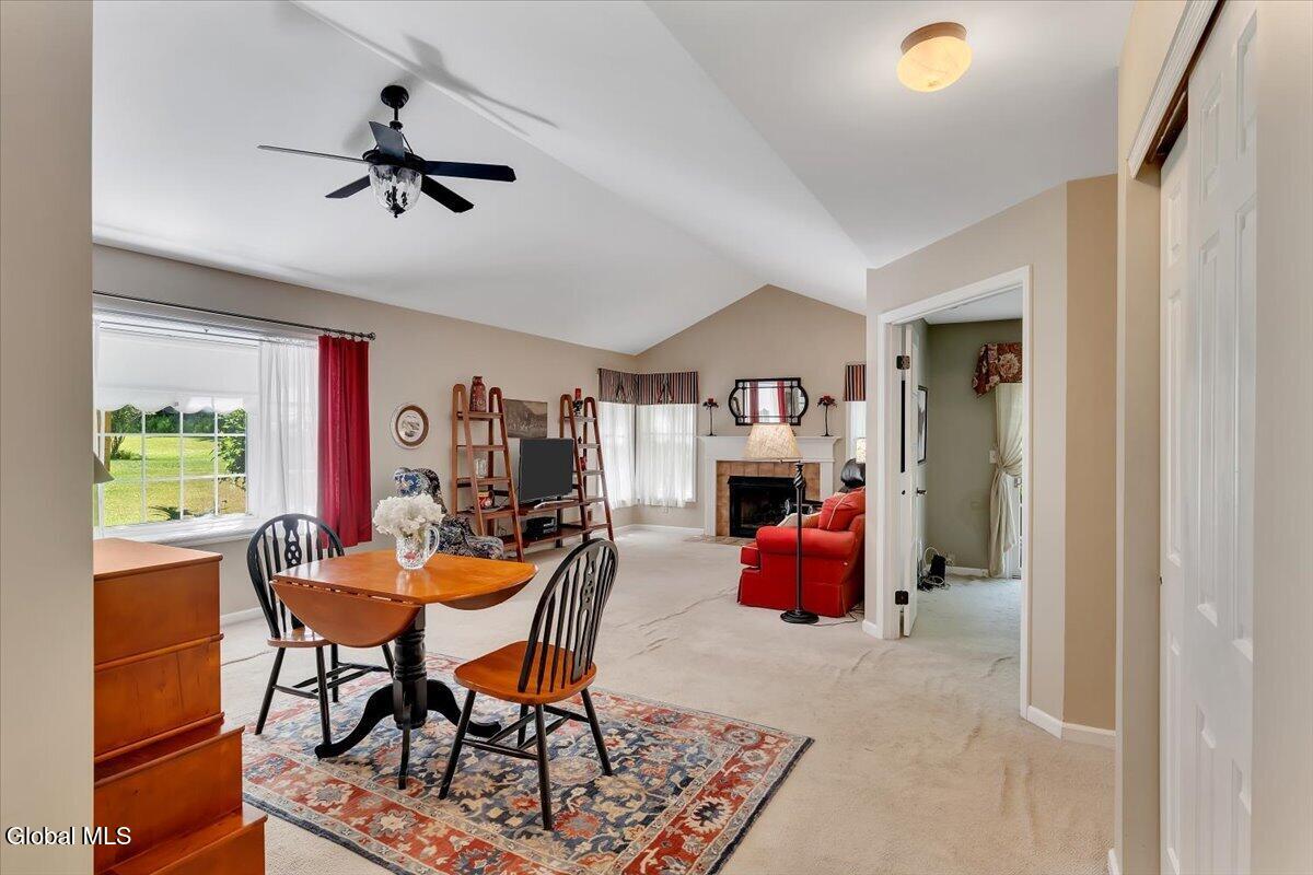 11 Greystone Drive Voorheesville NY 12186