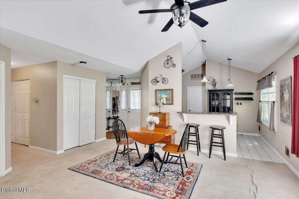 11 Greystone Drive Voorheesville NY 12186