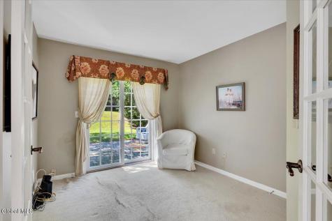 11 Greystone Drive Voorheesville NY 12186