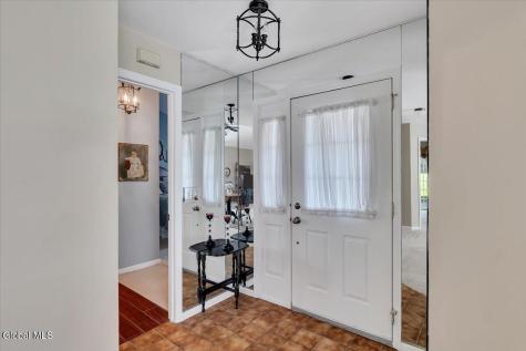 11 Greystone Drive Voorheesville NY 12186