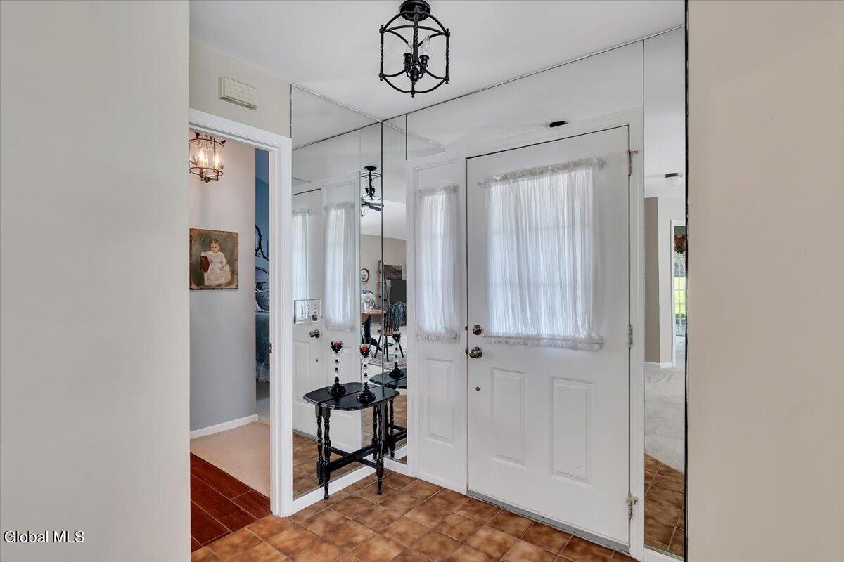 11 Greystone Drive Voorheesville NY 12186