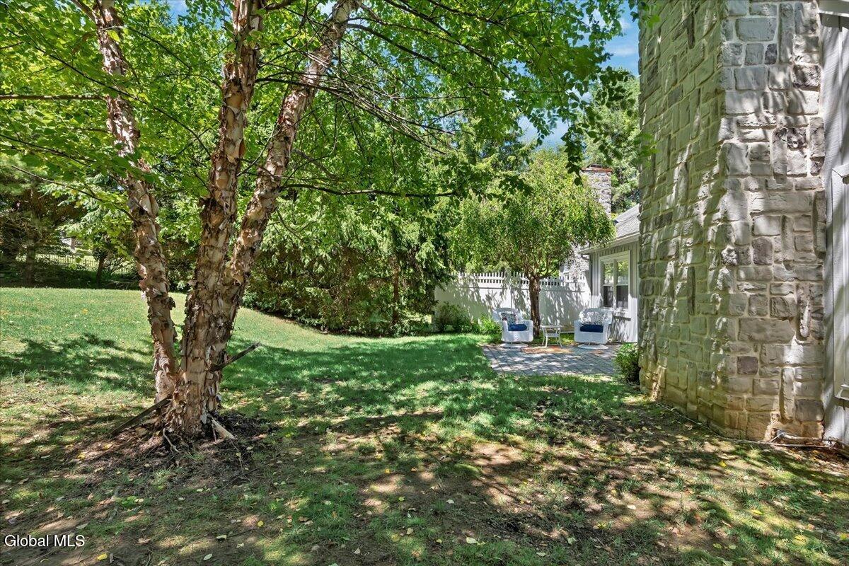 11 Greystone Drive Voorheesville NY 12186