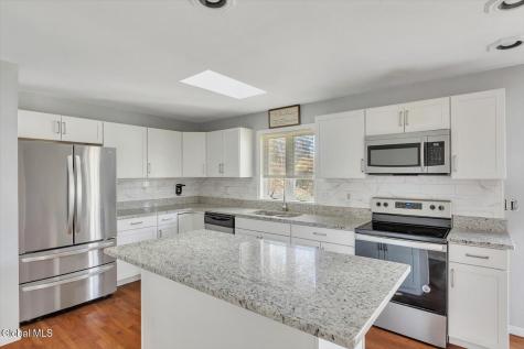 1413 Balltown Road Niskayuna NY 12309