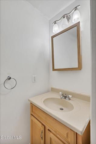 1413 Balltown Road Niskayuna NY 12309