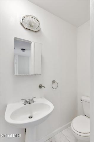 1413 Balltown Road Niskayuna NY 12309