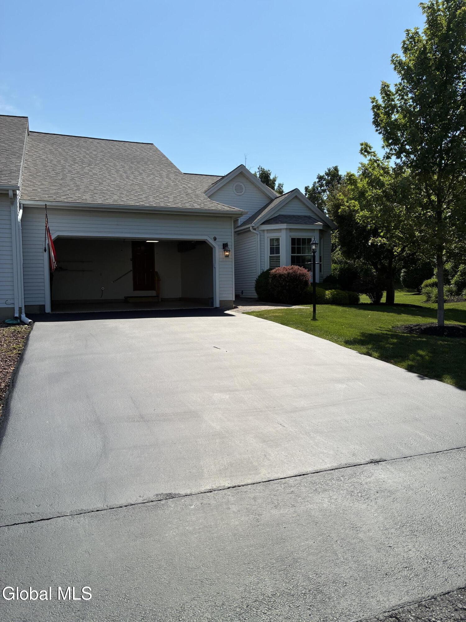 9 Hyland Circle Troy NY 12182
