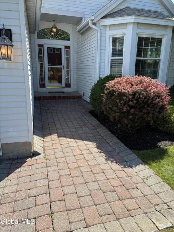 9 Hyland Circle Troy NY 12182