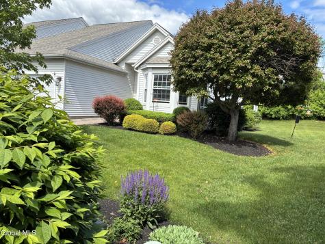 9 Hyland Circle Troy NY 12182