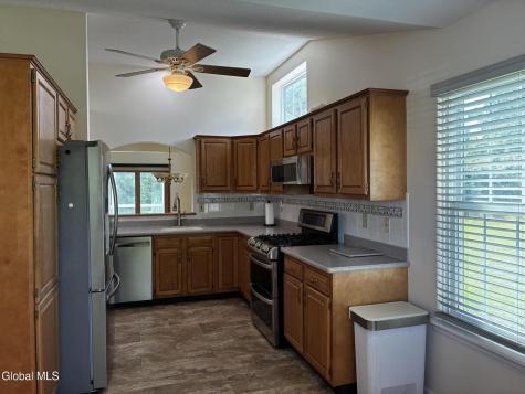 9 Hyland Circle Troy NY 12182