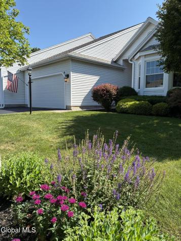 9 Hyland Circle Troy NY 12182