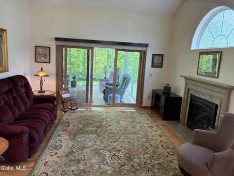 9 Hyland Circle Troy NY 12182