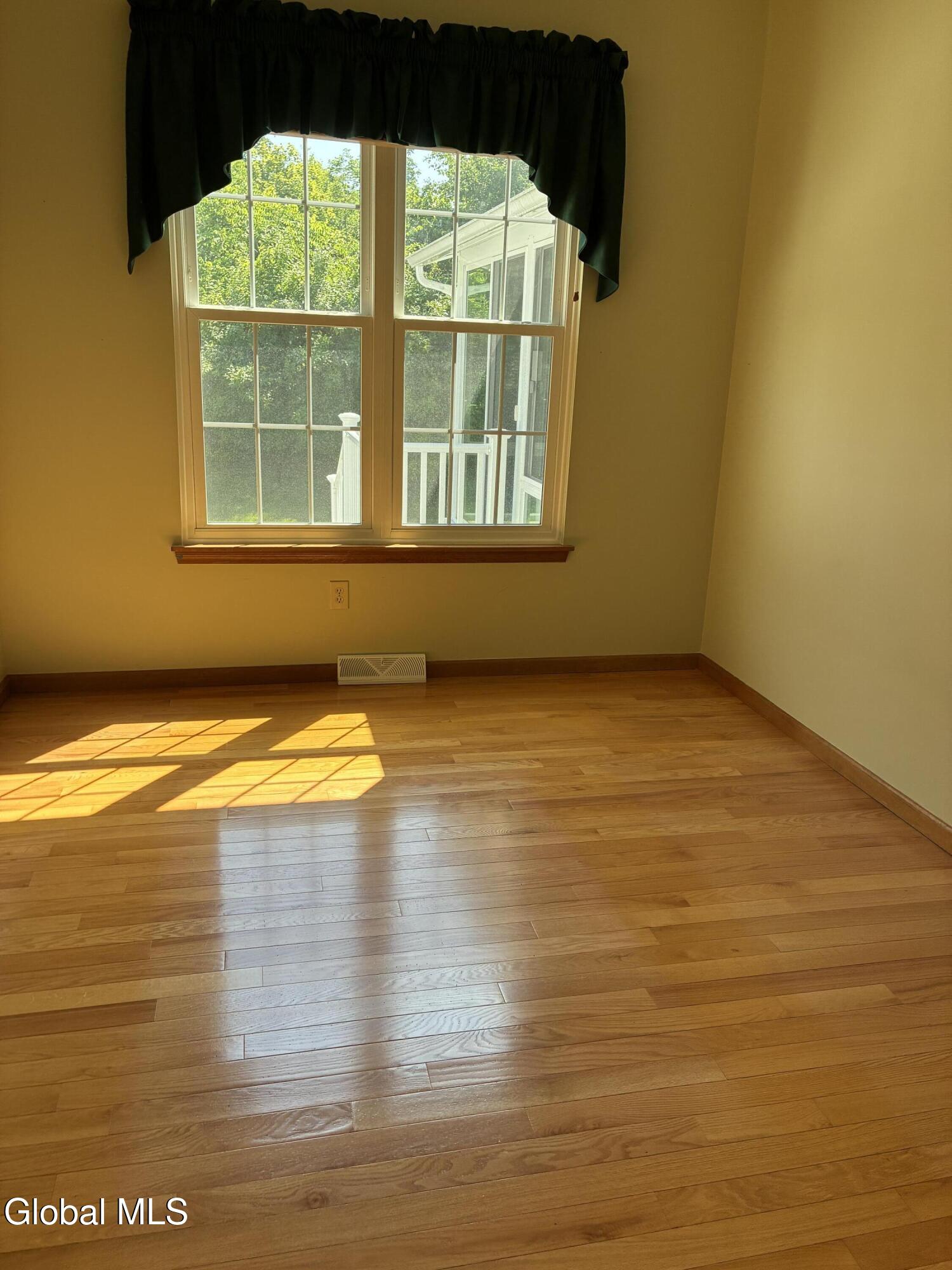 9 Hyland Circle Troy NY 12182