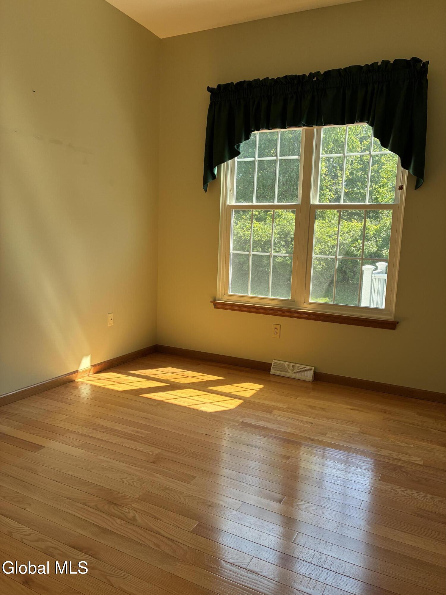 9 Hyland Circle Troy NY 12182