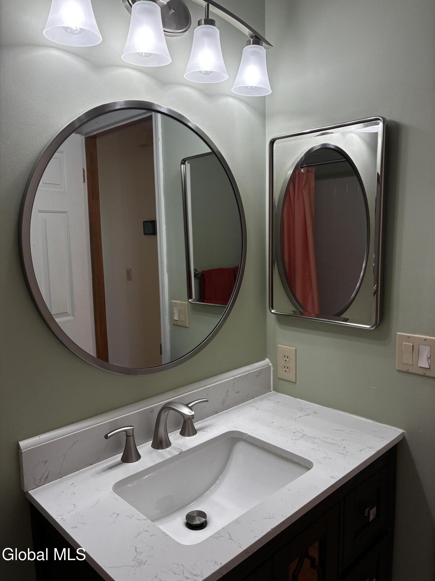9 Hyland Circle Troy NY 12182