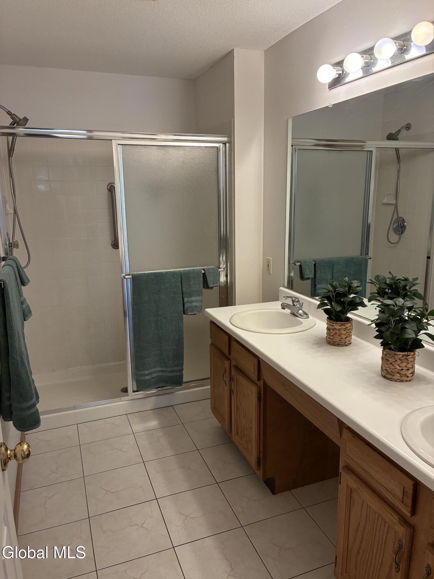 9 Hyland Circle Troy NY 12182