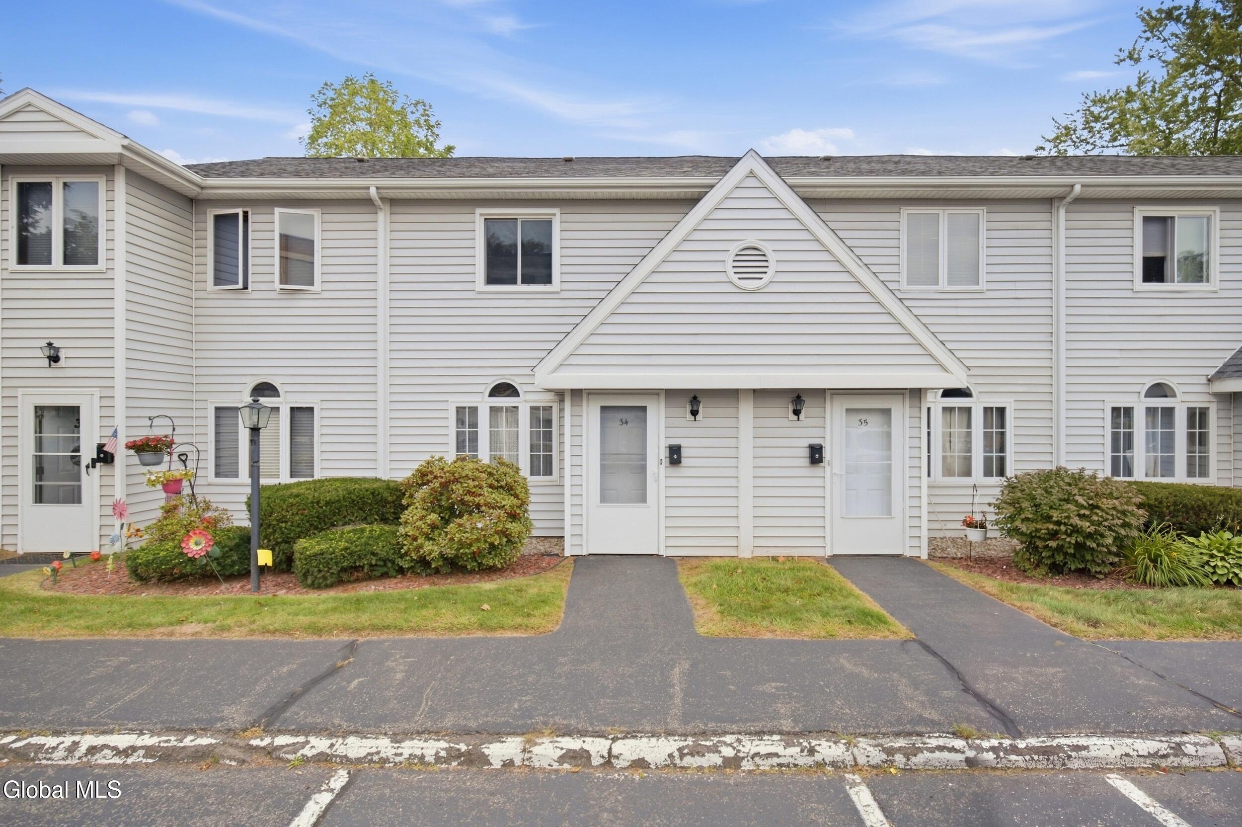 Schenectady NY, 222 S Ten Broeck Street, Unit APT 34
