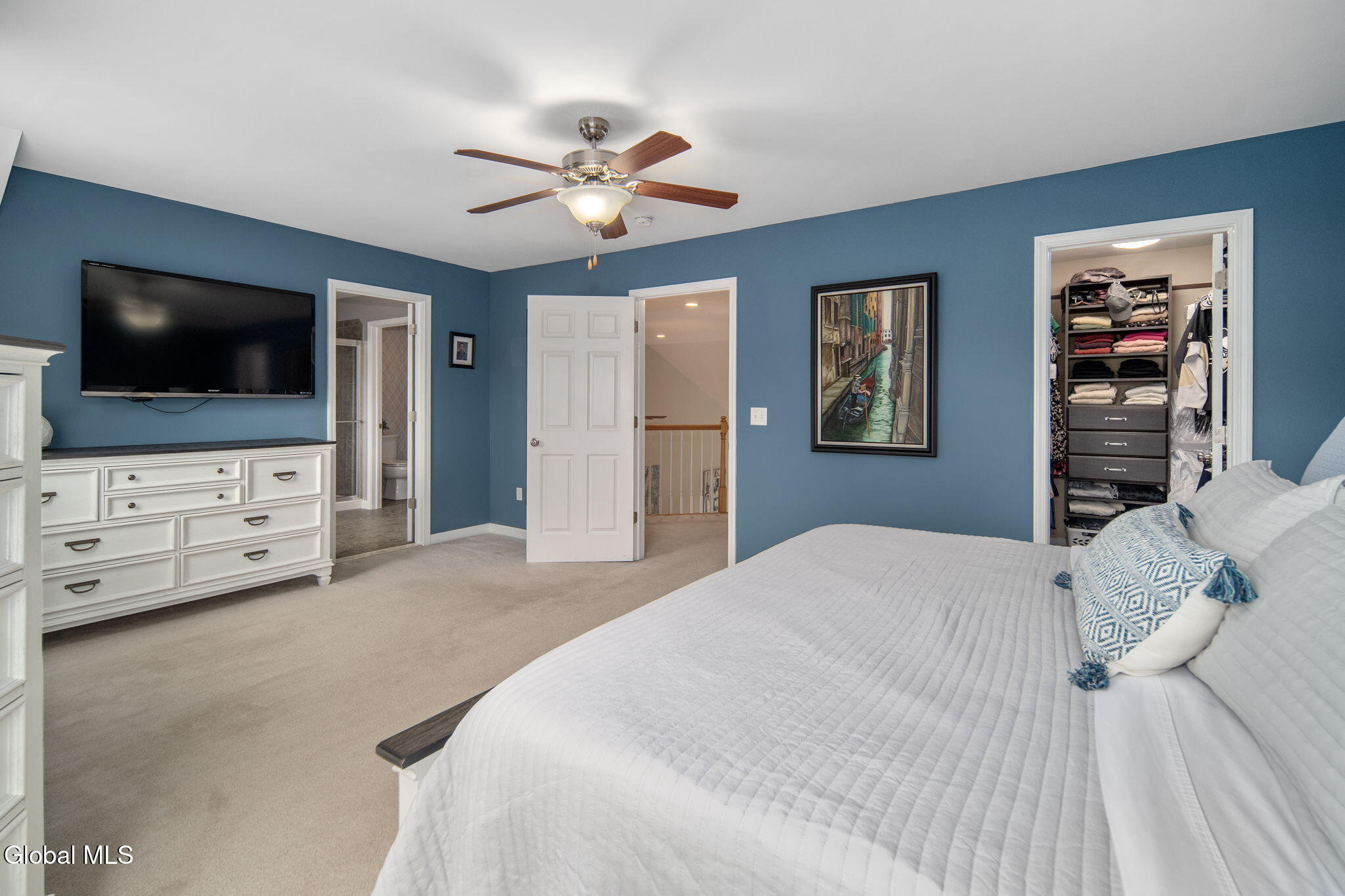 28 Guiliana Circle Troy NY 12180